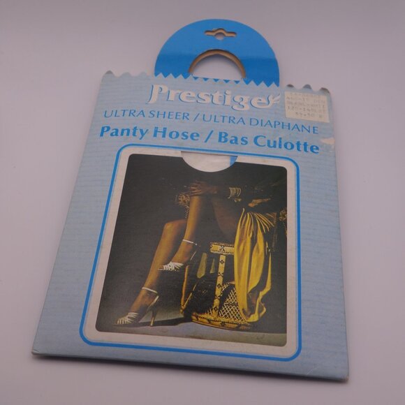 Vintage Prestige Ultra Sheer Made in Italy 100% Nylon 15 DEN White Panty Hose - Picture 1 of 13